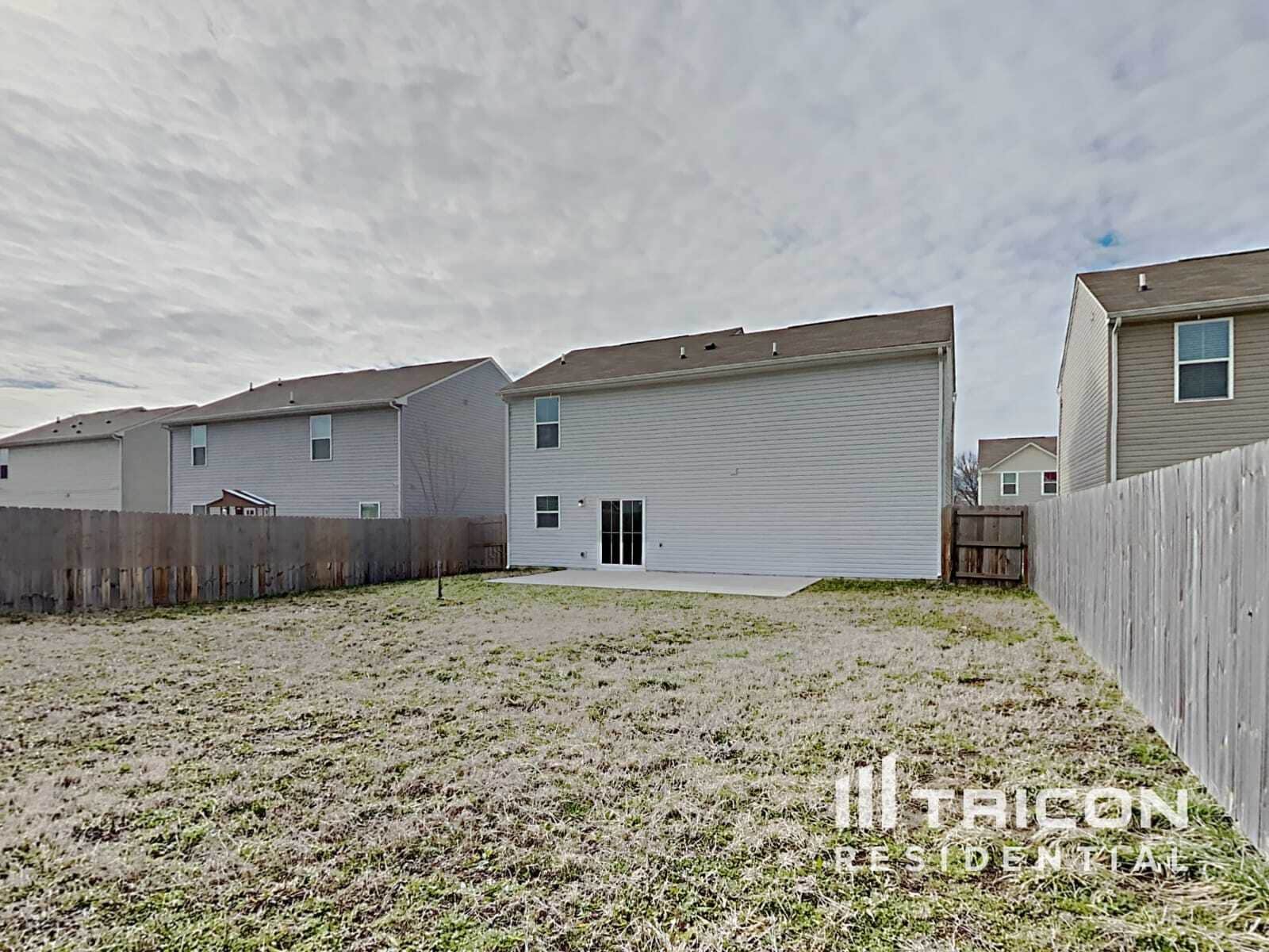 Building Photo - 2512 Solomon Ln