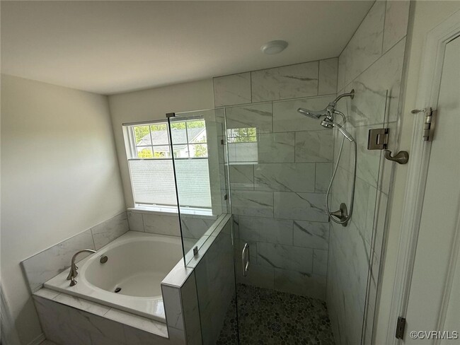 Building Photo - 10810 Porter Park Ln