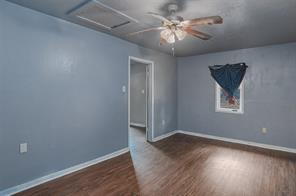 Building Photo - 1206 Olwen Dr