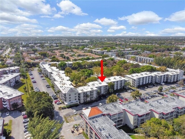 Building Photo - 2999 NW 48th Ave