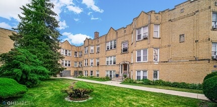 Building Photo - 2419 N Oak Park Ave