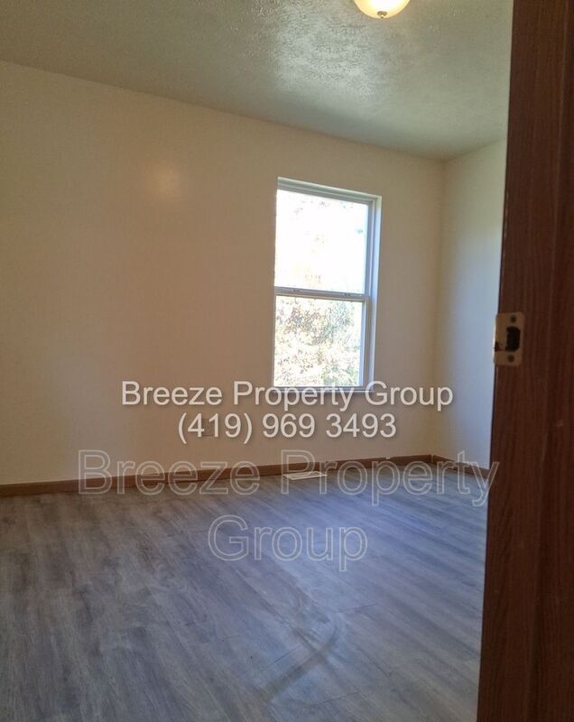 Building Photo - 2816 Benford Ln
