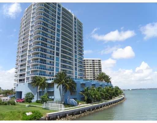 Building Photo - 1881 79th Street Causeway