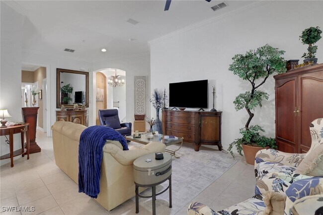Building Photo - 1664 Tarpon Bay Dr S