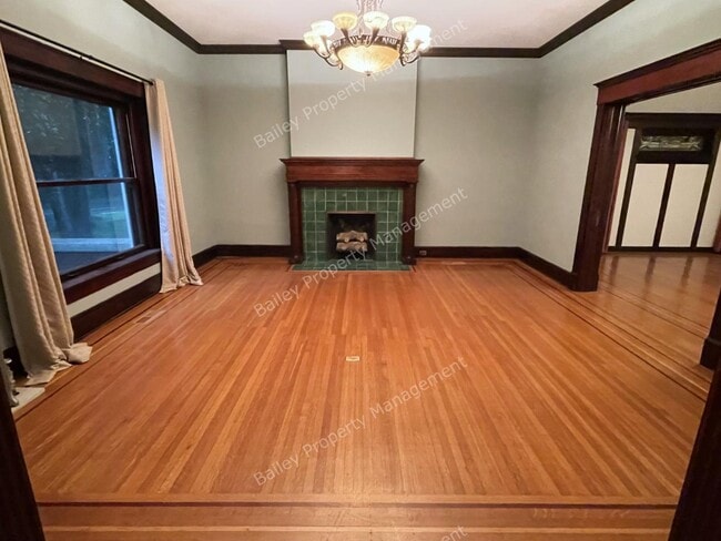 Building Photo - 1458 Cherokee Rd