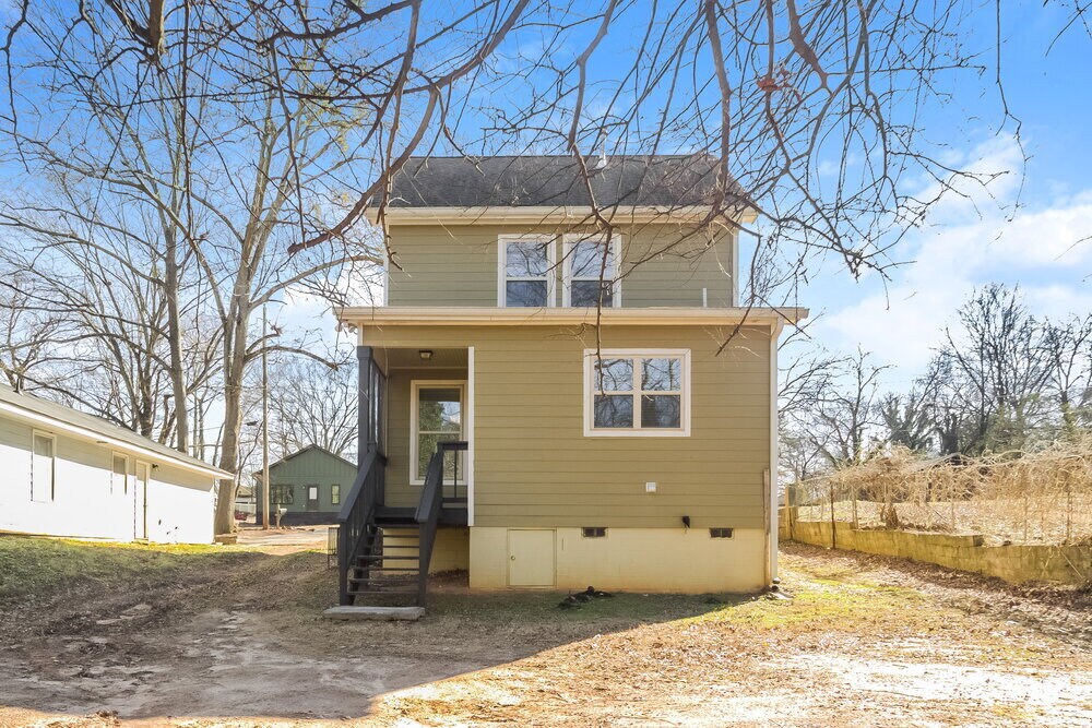 Building Photo - 1863 Phillips Ave