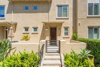 Building Photo - Ocean, #104