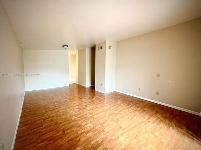 Building Photo - 7640 SW 153rd Ct