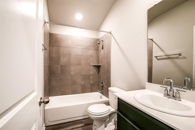 Building Photo - 1601 Longhorn Ranch Dr