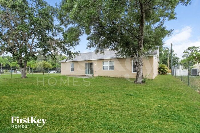 Building Photo - 205 Tiffany Ct