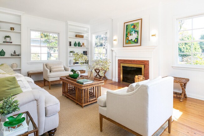 Building Photo - 2065 San Marino Ave