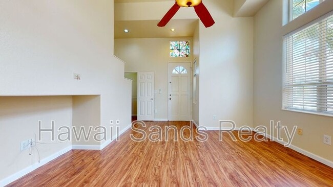 Building Photo - 91-1017-1017 Wahinoho St