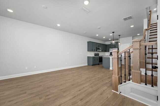 Building Photo - 2718 Willowoak Trl