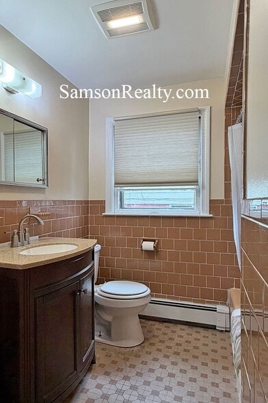 Building Photo - 1189 Smith St