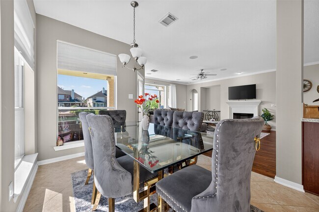 Building Photo - 17827 Harbour Bridge Point Dr