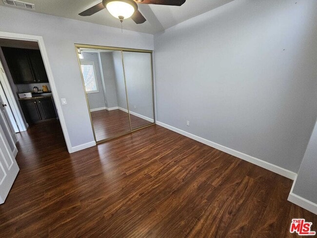 Building Photo - 290 Ridgeton Ln