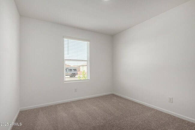 Building Photo - 1459 E Peggy Dr