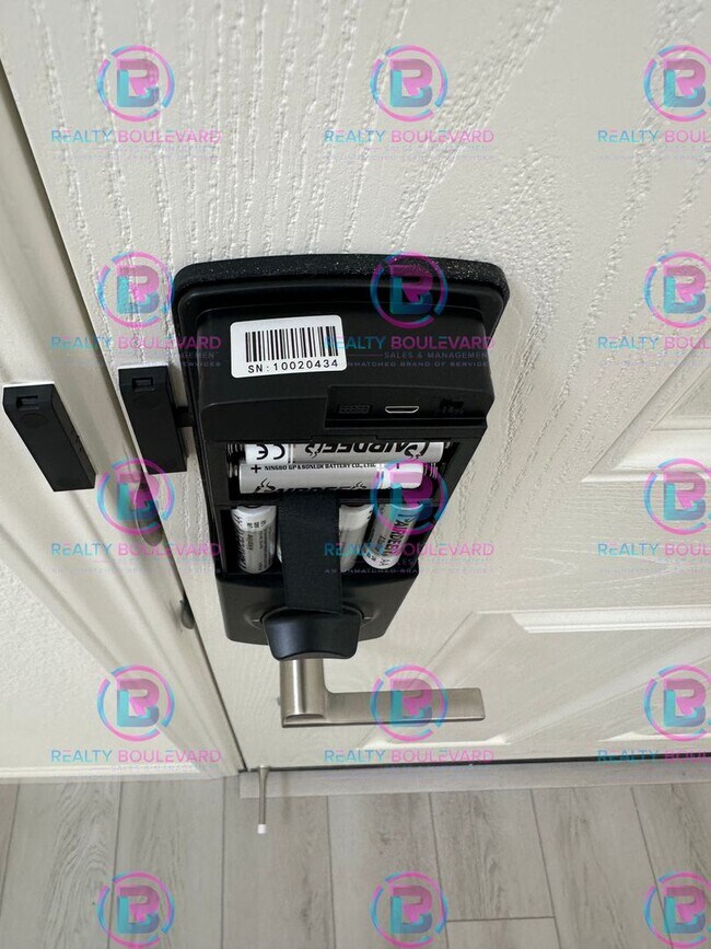 Building Photo - Modern Elegance: Stunning  New 4-Bedroom Home with Chef’s Kitchen & Dual Living Spaces