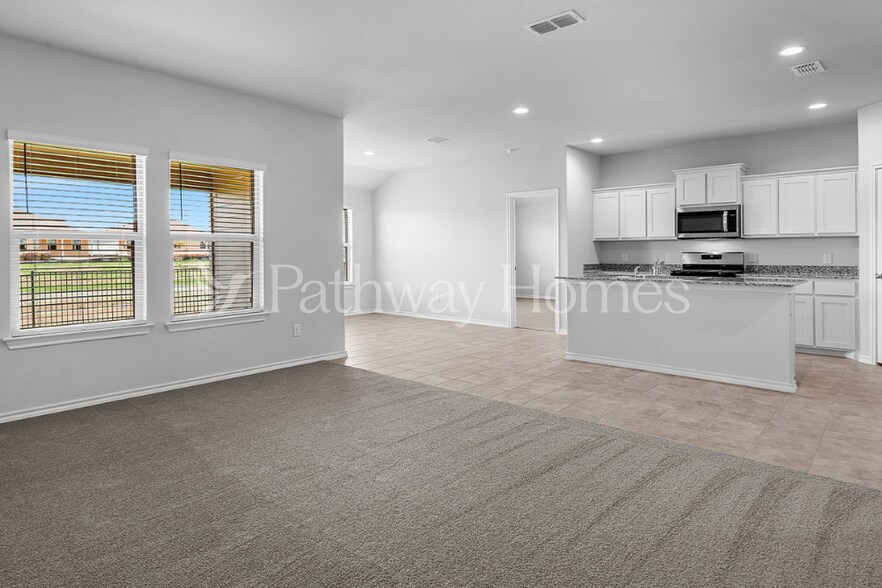 Building Photo - 9449 Golden Tree Ave