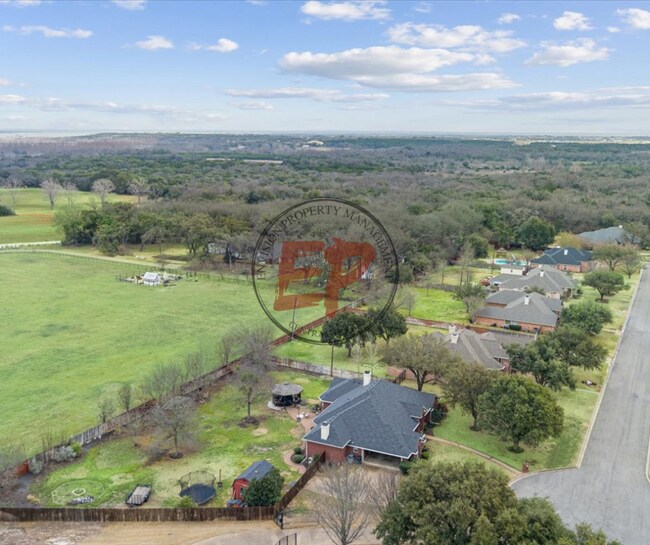Building Photo - 122 Greentree Dr