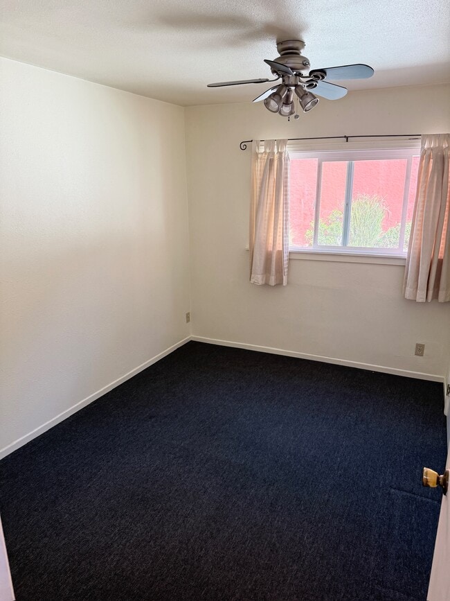 Building Photo - 2110 Glendale Blvd