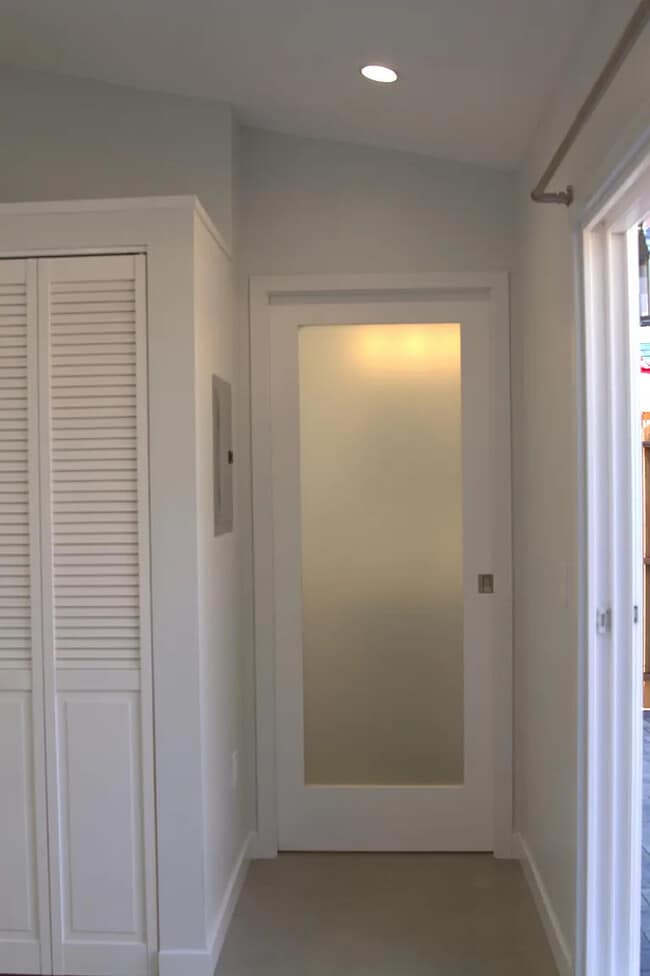 Building Photo - 5246 Canoga Ave