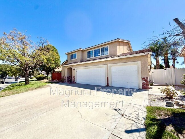 Building Photo - 37168 Santa Rosa Glen Dr