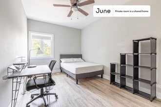 Building Photo - Room in Shared 5 bed/3 bath home
