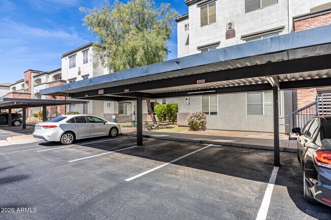 Building Photo - 3302 N 7th St