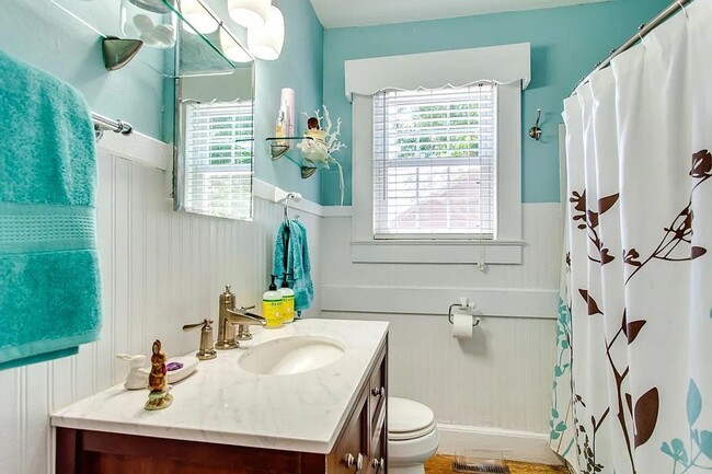 Building Photo - Charming 2 bedroom house in South Knox!