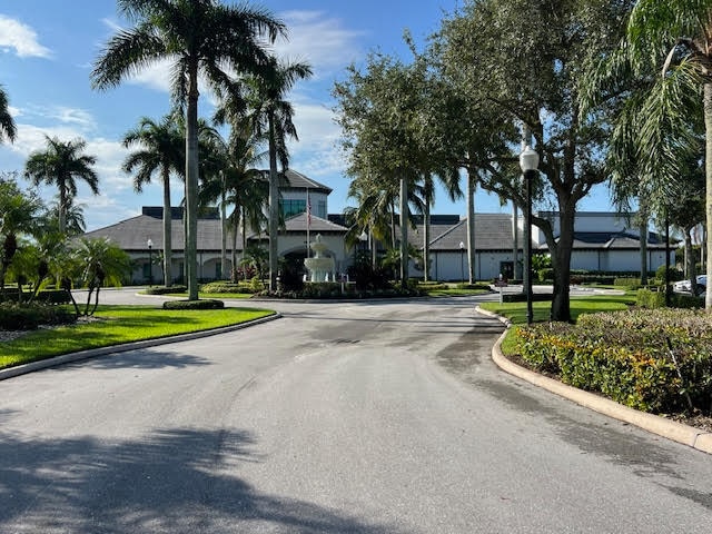 Building Photo - 8010 Bellafiore Way