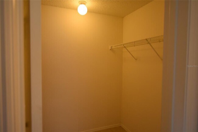 Building Photo - 3240 Brewster Dr