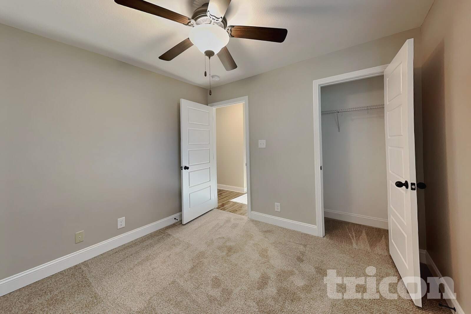 Building Photo - 2945 Lancelot Ln