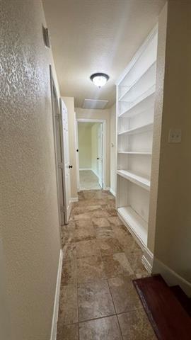 Building Photo - 13980 Red Wood Cir N