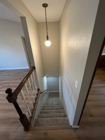 Stairs - 880 Lester Ave