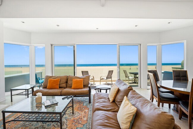 Building Photo - 3525 Ocean Dr