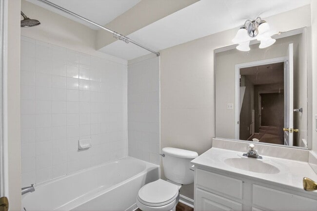 Building Photo - 5301 Seahorse Pl