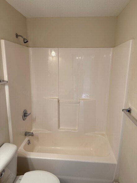 Building Photo - 1518 1st St