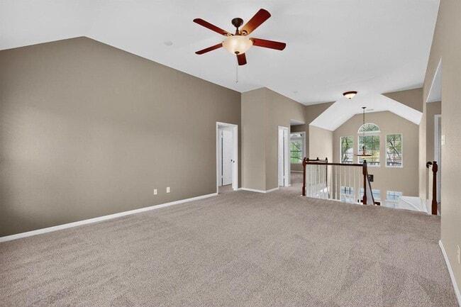 Building Photo - 2643 Henley Dr