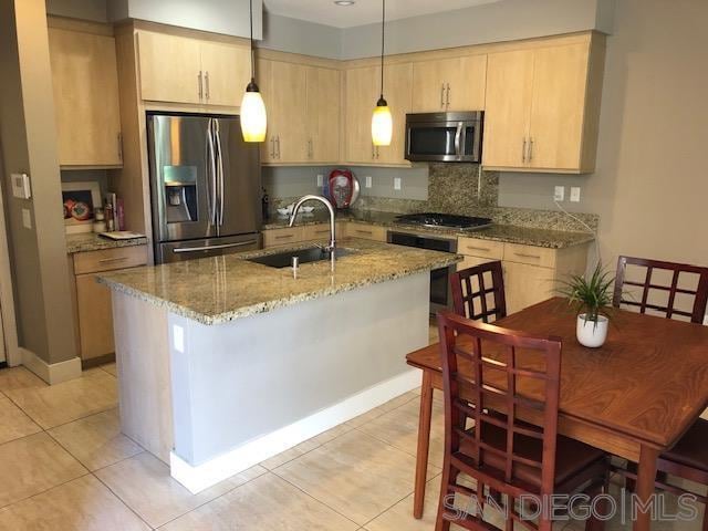 Building Photo - 1660 Fairlead Ave