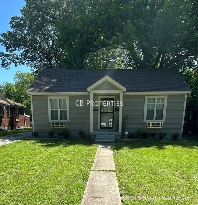Primary Photo - 788 Brower St