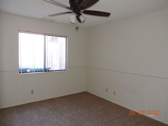 Building Photo - Charming Heritage Home for Lease!