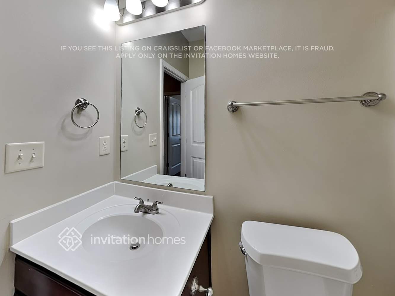 Building Photo - 856 Blind Brook Cir