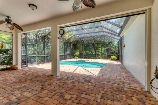 Building Photo - 7236 Lismore Ct