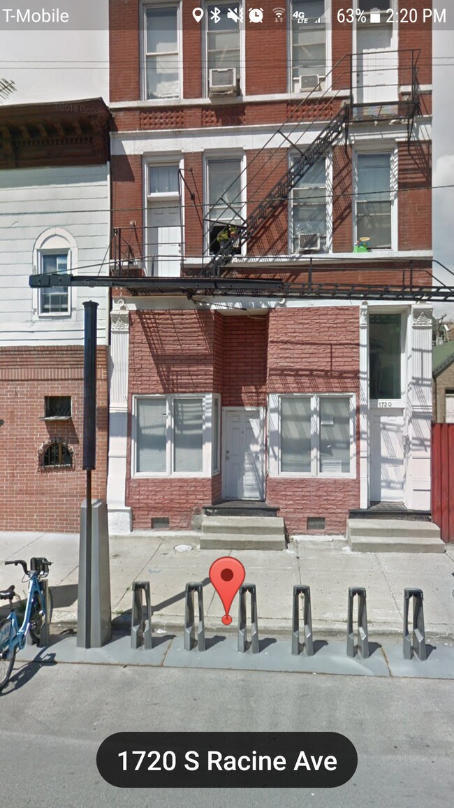 Primary Photo - 1720 S Racine Ave