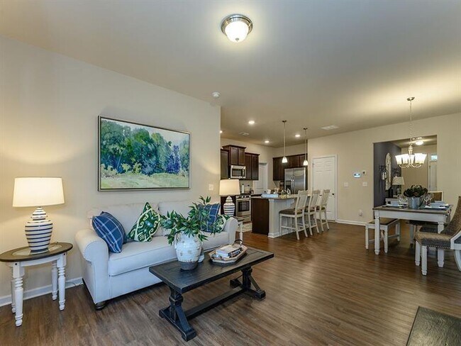 Building Photo - 151 Centennial Ridge Dr