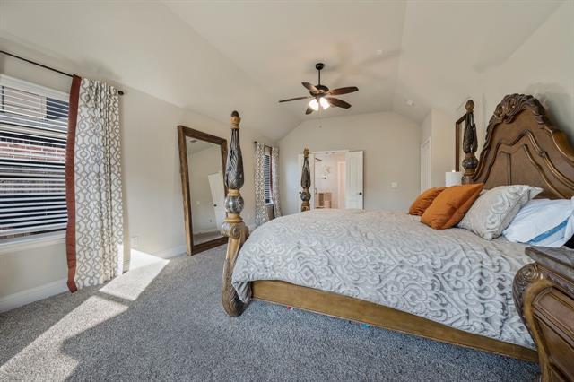 Building Photo - 335 Bluewood Dr