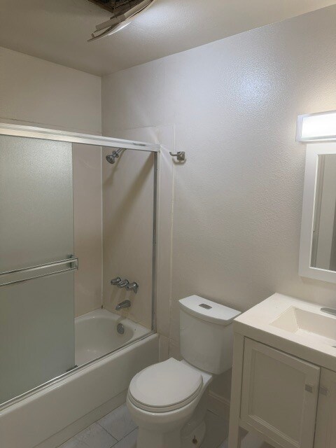 Building Photo - Stockton, One bedroom, One bathroom Condo