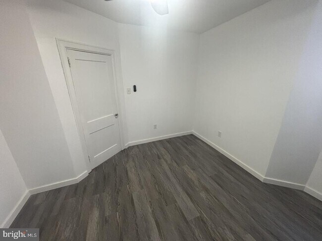 Building Photo - 5965 Springfield Ave