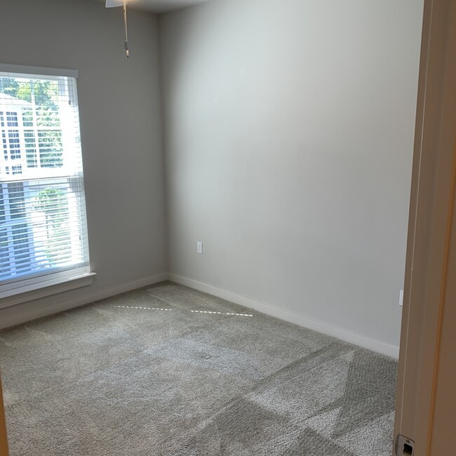 Building Photo - 109 Residences Ln